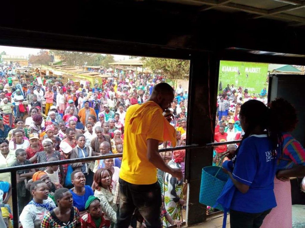 Road Shows 42 DSTV 01 red giant media agency